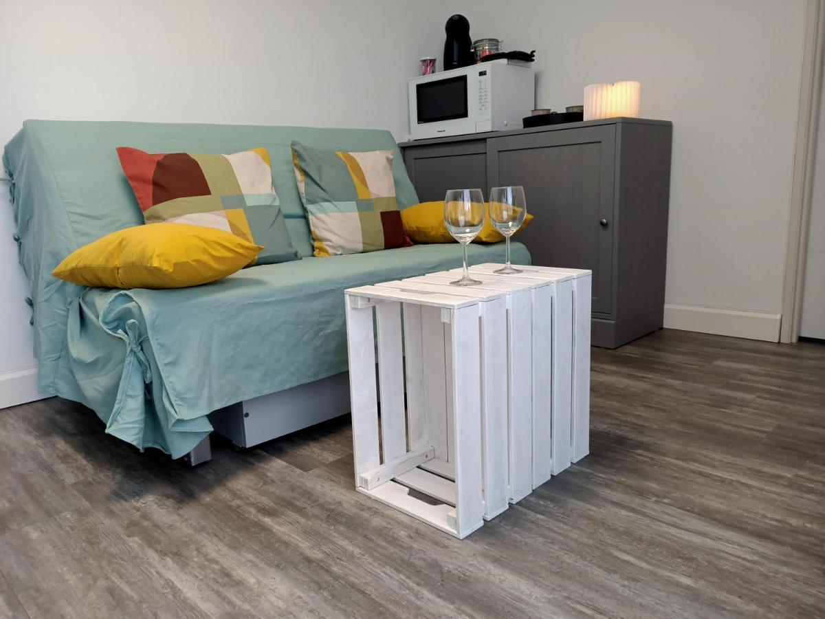 Studio De Jardin "Le Temps D Une Pause" Jusqu'A 4 Personnes En Face Du Beaujolais - Climatisation Et Borne Recharge Vehicule Electrique Montmerle-sur-Saone Zewnętrze zdjęcie